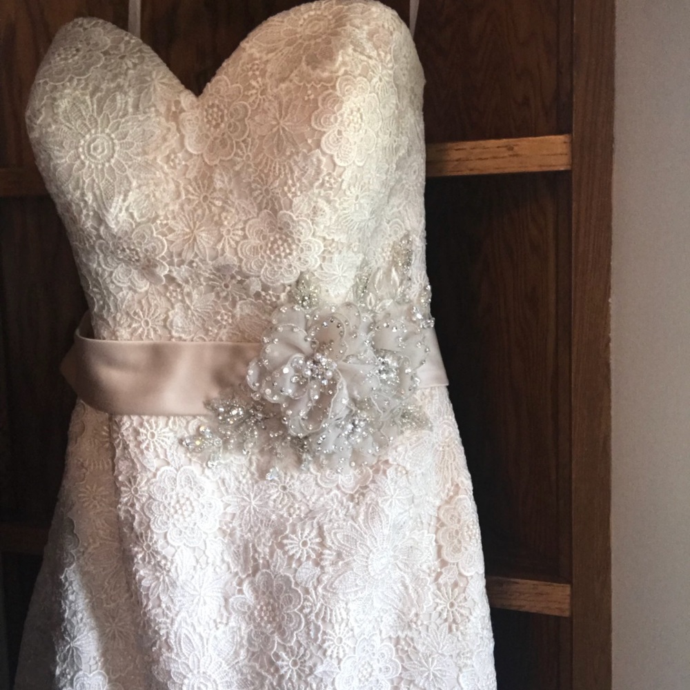 Wedding Dress!